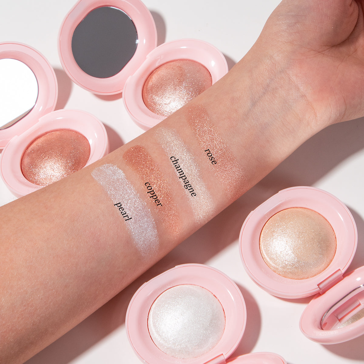HECI BEAUTY Luminous Silky Highlighter